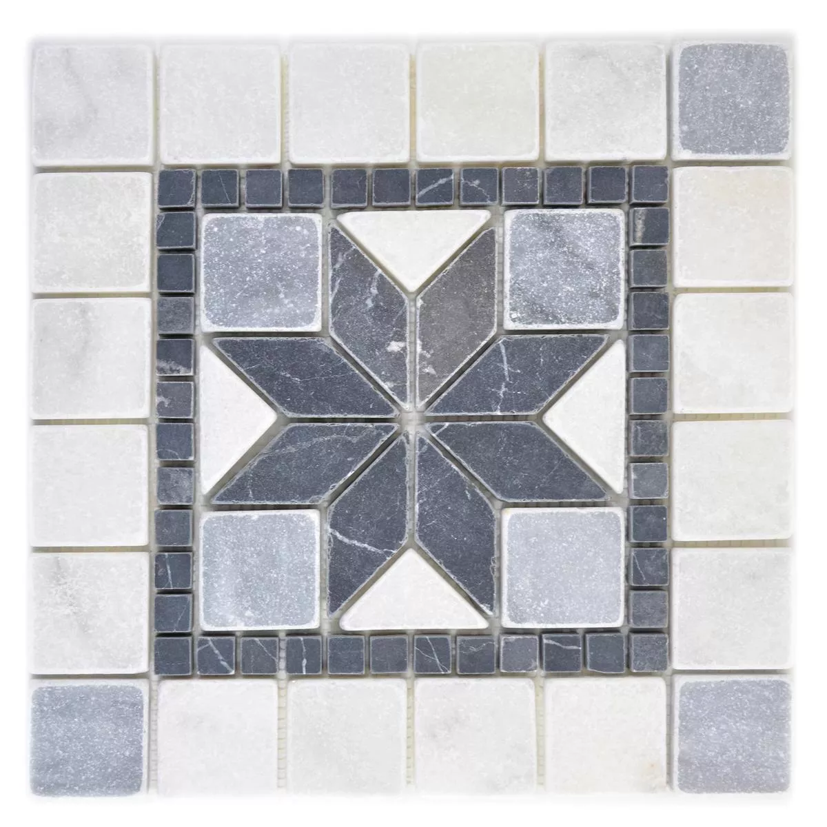 Pietra Naturale Rosone Lizard Nero Bianco Grigio 30x30cm Pietra Naturale Rosone Lizard Nero Bianco Grigio 30x30cm