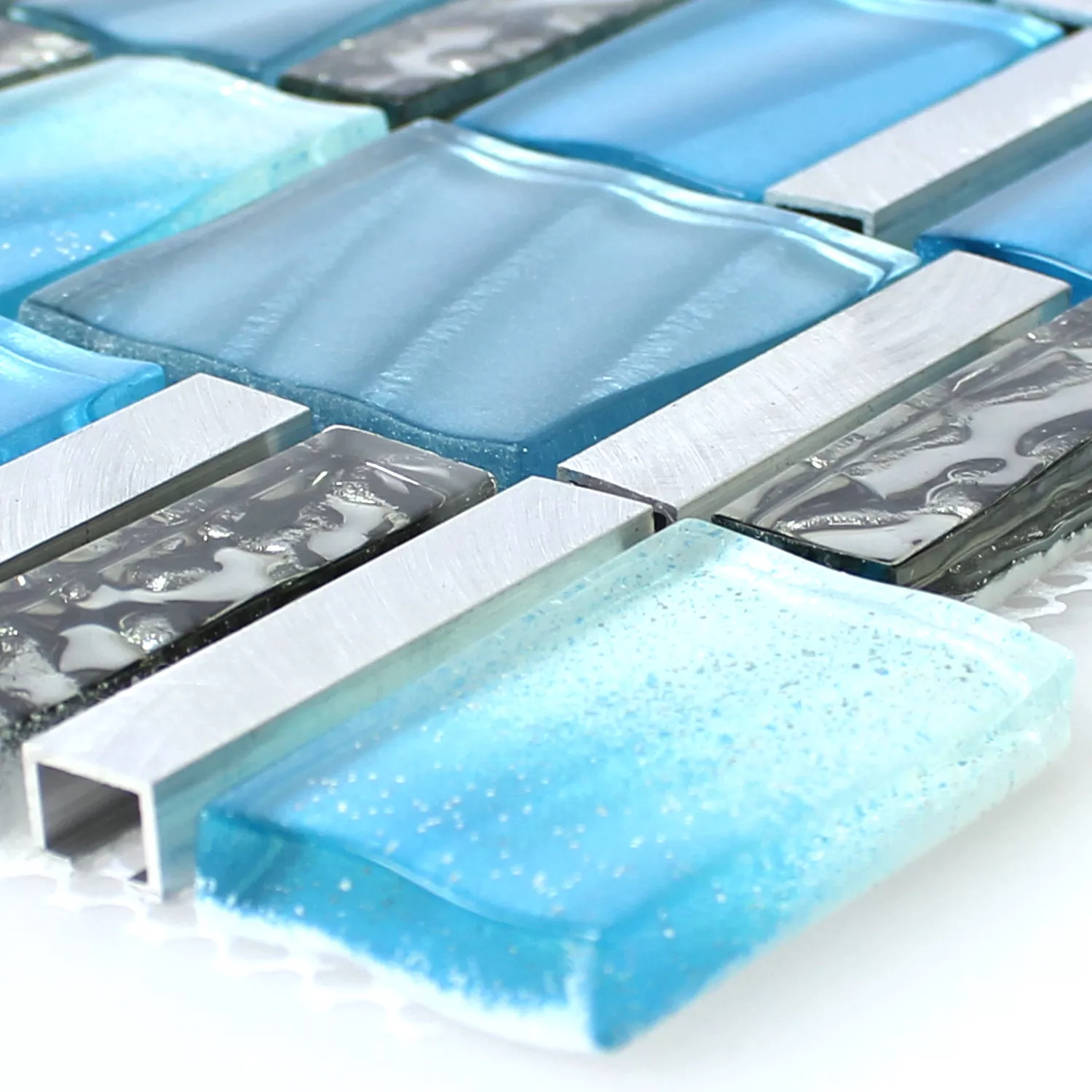 Campione Mosaico Vetro Alluminio Blu Argento Mix