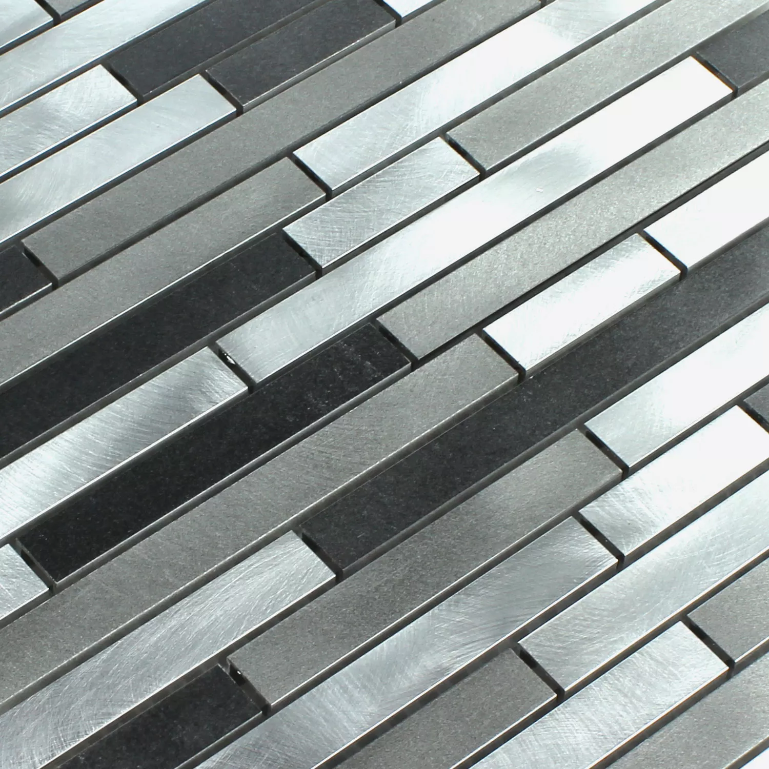 Campione Mosaico Alluminio Metallo Nero Argento Mix