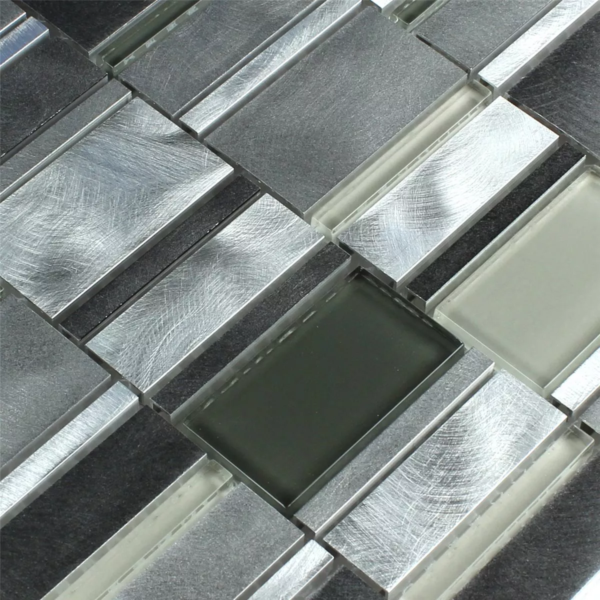 Campione Mosaico Alluminio Vetro Grigio Argento
