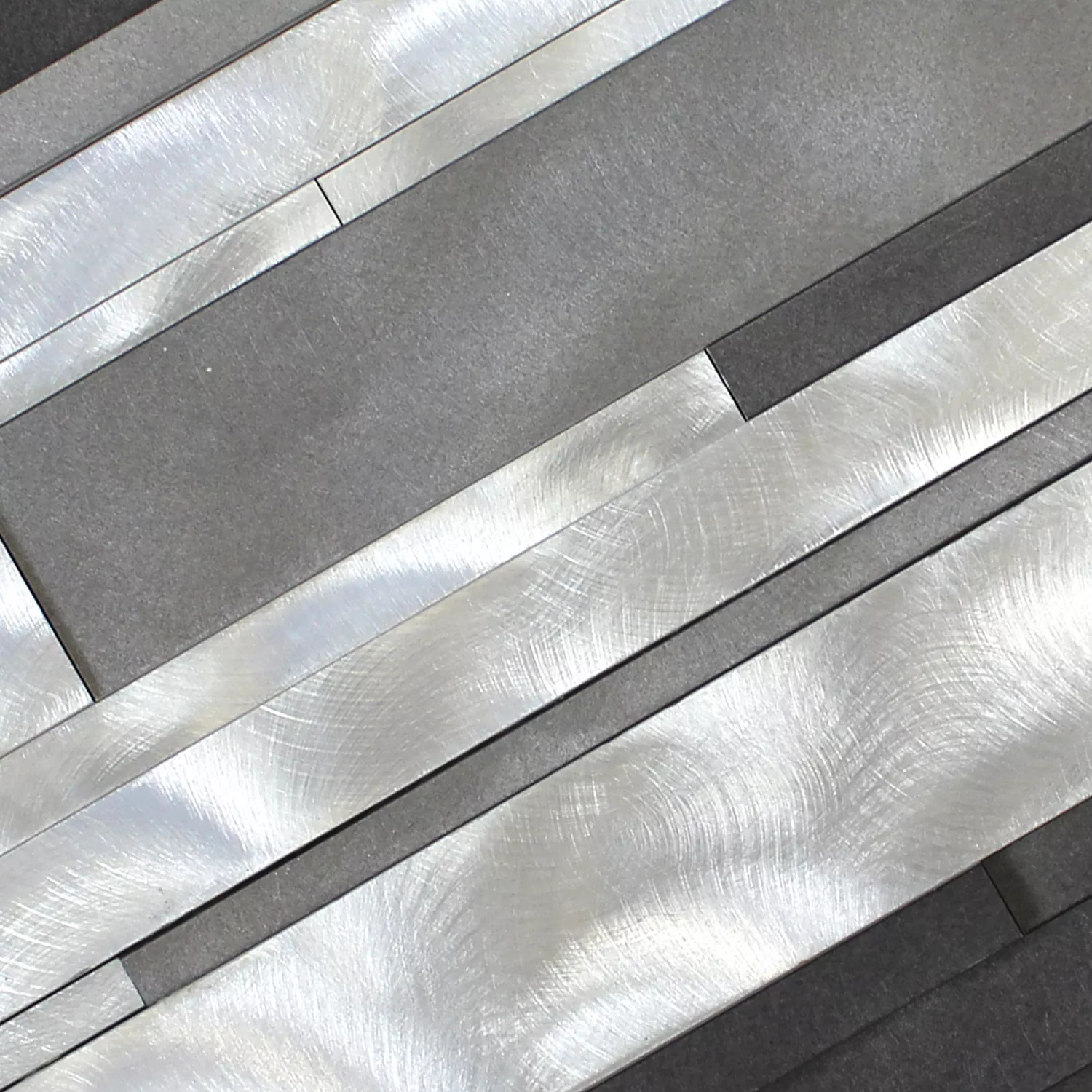 Mosaico Alluminio Metallo Talara Nero Argento 300x600mm